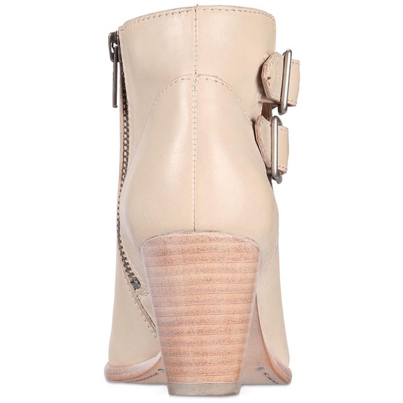 Frye Jennifer Ivory Chic Belted Shootie/Ankle Boot - Picture 4 of 16